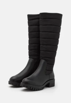 Winter Boot - Platform Boots 8 Winter Boot - Platform Boots -Style Hub Shop 02efc2e43cf04f9c9fe414e6242f22f5 scaled