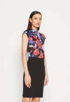 Anna Field Jersey Dress - Black/Red/Blue -Style Hub Shop 1029cf6471724d7cab43fed1ed74d7a3 scaled