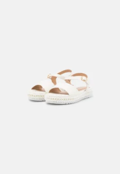 Anna Field Platform Sandals - Platform Sandals 8 Anna Field Platform Sandals - Platform Sandals -Style Hub Shop 135a41a5ff524bd0a16063fc624ae924 scaled