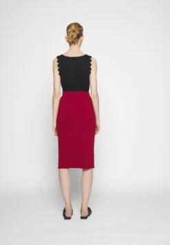 Anna Field Pencil Skirt - Dark Red -Style Hub Shop 2013e1ec2f0448d1b0098c28e68b4aa5 scaled