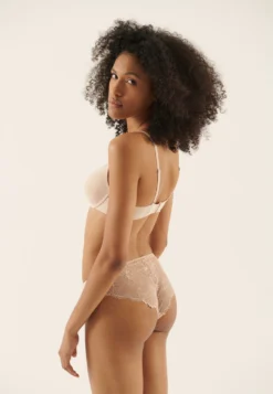 Anna Field 3 Pack - T-Shirt Bra - Black/Nude/Brown 7 Anna Field 3 Pack - T-Shirt Bra - Black/Nude/Brown -Style Hub Shop 25262dbde5c147328435a6cf61e49769 scaled