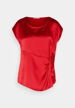Anna Field Blouse - Red -Style Hub Shop 2d2c178f27e14572ac75775c2b0f0ddc scaled