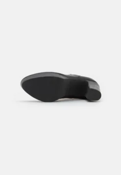 Anna Field Platform Ankle Boots - Black 10 Anna Field Platform Ankle Boots - Black -Style Hub Shop 31d010d2c03d404fa709a158cecf27d2 scaled