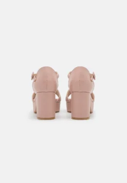 Anna Field Platform Sandals - Platform Sandals 9 Anna Field Platform Sandals - Platform Sandals -Style Hub Shop 3c377acdea0f48aba2aa9a55a7580e57 scaled