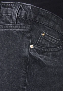 Jeans Tapered Fit -Black Denim -Style Hub Shop 44888f151a6548639f823886c0bff0b0 scaled