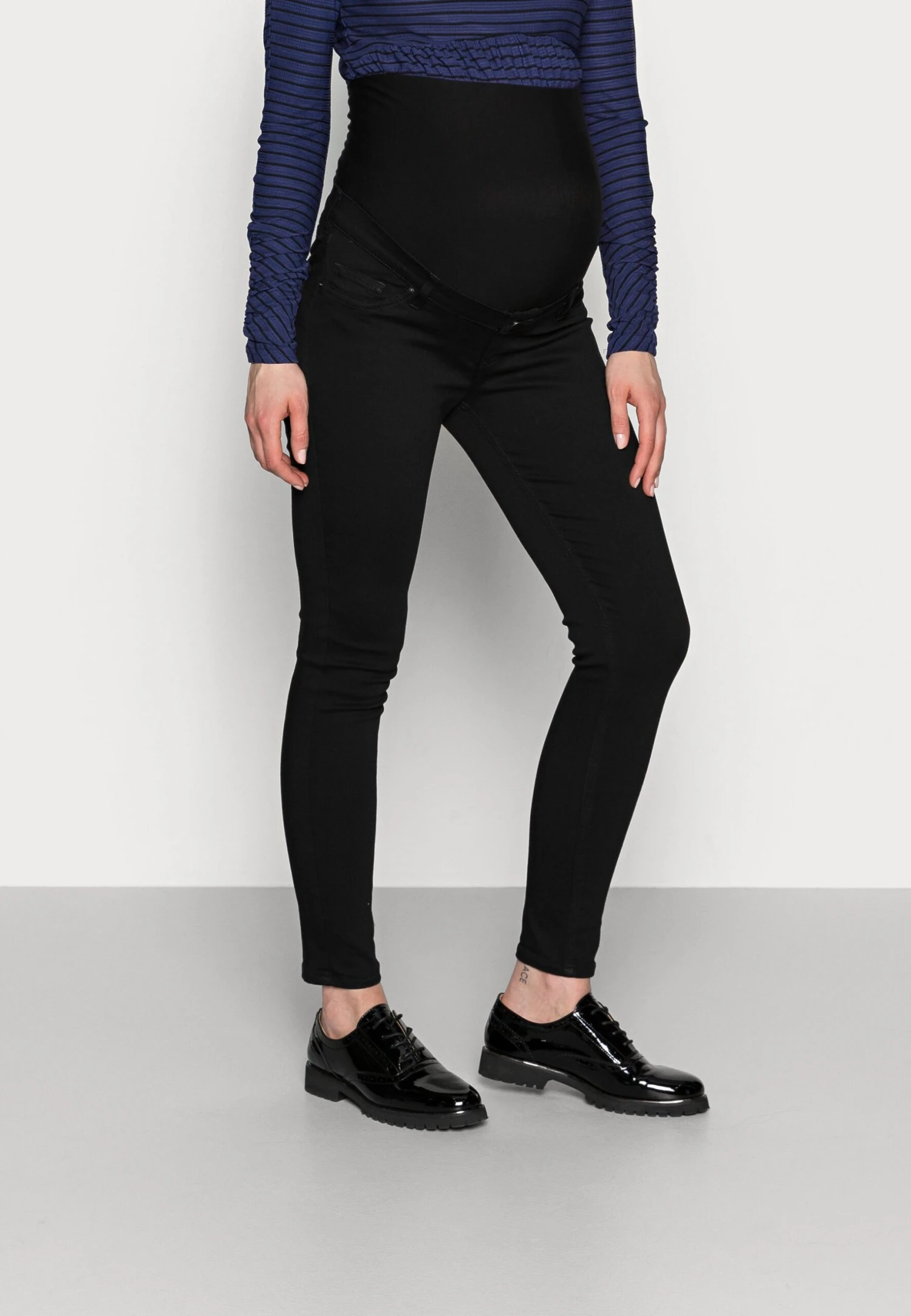 Slim Fit Jeans - Slim Fit Jeans 1 Slim Fit Jeans - Slim Fit Jeans