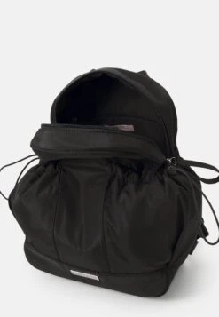 Anna Field Rucksack -Black 7 Anna Field Rucksack -Black -Style Hub Shop 48ef18a8ab834e0888786faf0fb18967 scaled