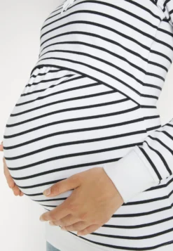 2 Pack - Hoodie - Black-White/Bordeaux -Style Hub Shop 4cade2e4f5b04e6e96b7f8f4ced62929 scaled