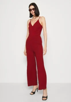 Anna Field Jumpsuit - Dark Red -Style Hub Shop 4f85d874979a40d9bd5af7ee73f12b6c scaled