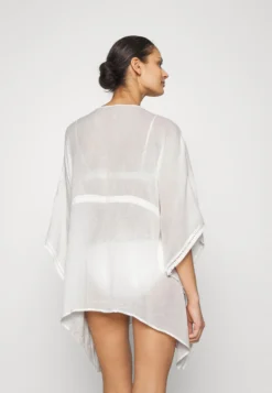 Anna Field Beach Accessory -White -Style Hub Shop 5596f31adf2d4a7caf2a22b69be1c7c1 scaled