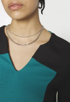 Anna Field Jersey Dress - Black/Dark Green -Style Hub Shop 559be00e49c948f78740466736dffc10 scaled