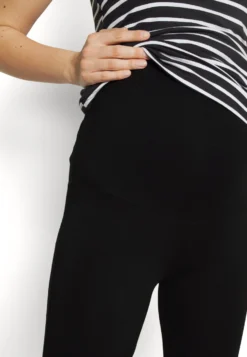 2 Pack - Leggings - Trousers - Black/Khaki -Style Hub Shop 55ba8049713745e18a13775a143f0d46 scaled