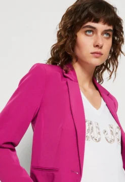 Anna Field Blazer - Pink 9 Anna Field Blazer - Pink -Style Hub Shop 568732fa10344adcbfa79b6a9cf0d728 scaled