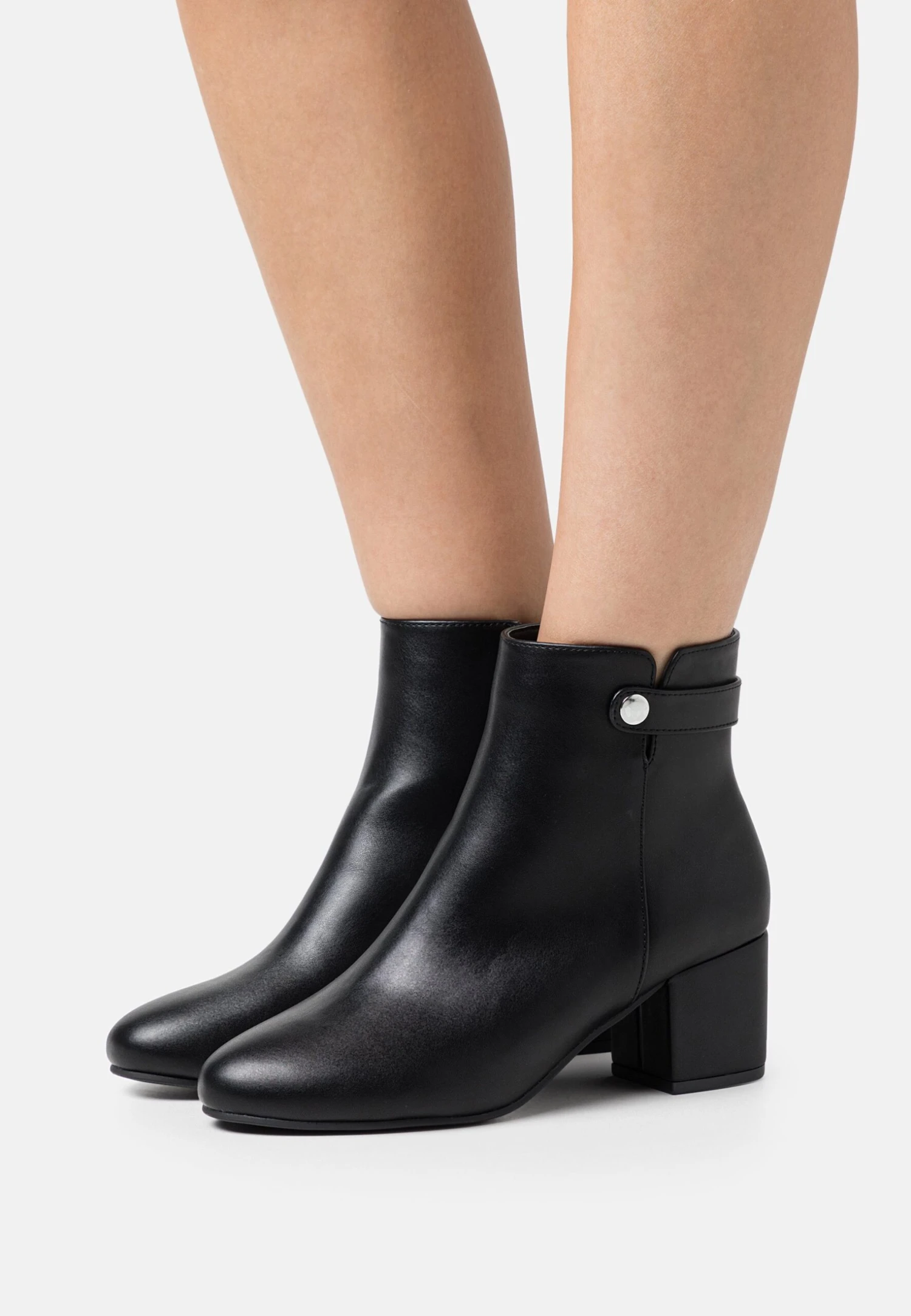 Wide Fit - Classic Ankle Boots - Black 1 Wide Fit - Classic Ankle Boots - Black