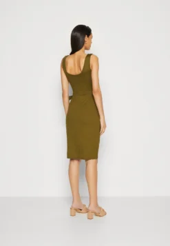 Anna Field Jersey Dress - Olive -Style Hub Shop 5e527c4923fb467ba2a4d09419bd95ba scaled