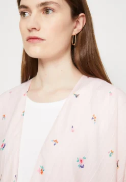 Anna Field Cape - Pink -Style Hub Shop 692c69ba71ed4e51ab4e8fdae3331c00 scaled