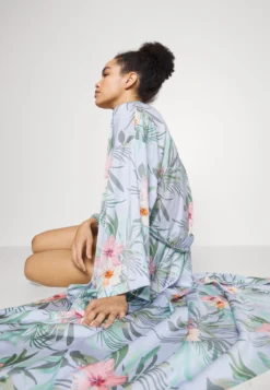 Anna Field Floral Robe - Dressing Gown -Style Hub Shop 6d0f4ed8dd7d41149e200bef4940c5e6 scaled