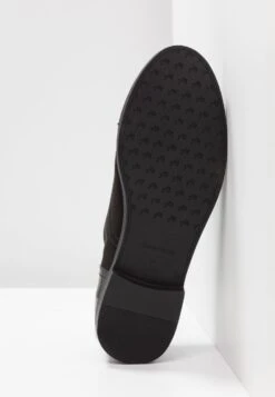 Anna Field Lace-Ups - Lace-Ups -Style Hub Shop 71e927fb61ab4118a6fe96a033589b80