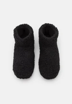 Anna Field Slippers - Black -Style Hub Shop 7a10e2e28ccb4bf7bc745dfa7dde6e06 scaled