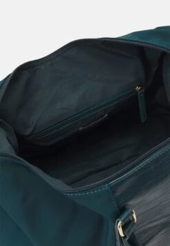 Anna Field Weekend Bag - Green -Style Hub Shop 7ba01b921972419d9ee459254295254e scaled