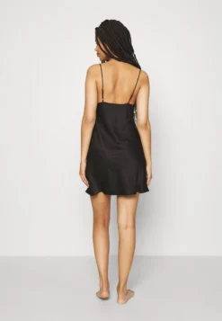 Anna Field Simple Satin Nightie - Nightie - Black -Style Hub Shop 7d85babe3d6740eaa999df755abd1162 scaled