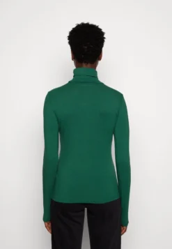 Anna Field Long Sleeved Top - Dark Green 8 Anna Field Long Sleeved Top - Dark Green -Style Hub Shop 8644edad9fe34f25a2b2d2a9745565c3 scaled