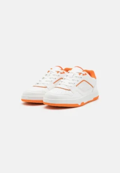 Trainers - White/Orange 8 Trainers - White/Orange -Style Hub Shop 942ab1e2a7814729a849f8a453c4132f scaled