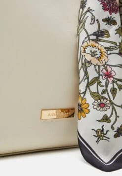 Anna Field Set - Handbag - Off-White -Style Hub Shop a73f5c9d33514b12bbd9ebabc4f76ecb scaled