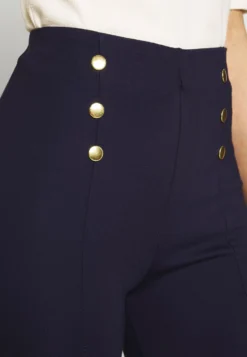 Anna Field Punto Leggings With Button Detail - Leggings - Trousers - Dark Blue -Style Hub Shop a908d0371f5646e88ad7ea72361fb132 scaled