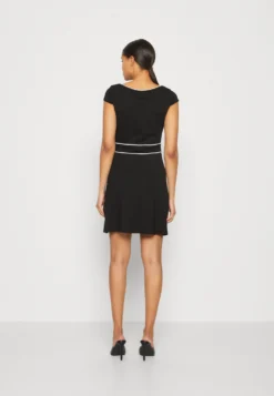 Anna Field Jersey Dress - Black/White -Style Hub Shop ad1e411b087046a78f06f9c2ed28bdab scaled