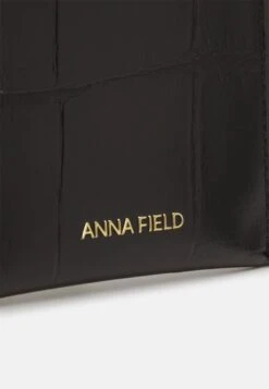 Anna Field Phone Case - Black -Style Hub Shop b3733122c09c45339f6e2dfd2f6e9242 scaled