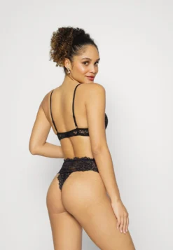 Anna Field 5Pp High Rise Lace Thong - Thong 7 Anna Field 5Pp High Rise Lace Thong - Thong -Style Hub Shop cc6ce3dcb90042069d6fa0a1614ccbd7 scaled