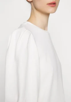 Anna Field Sweatshirt - Off White -Style Hub Shop da650e02e89148488fc000556dd7976d scaled