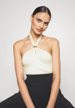 Anna Field Blouse - Blouse 10 Anna Field Blouse - Blouse -Style Hub Shop dd987f27314b4fb2bc86625f6dc0522b scaled