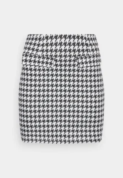 Anna Field Mini Skirt - Black/White