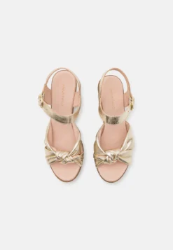 Anna Field Leather - Clogs - Gold -Style Hub Shop ec8af1ca8c6a4fadb7072e40a09fed58 scaled