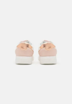 Anna Field Trainers - White/Rose Gold Coloured 9 Anna Field Trainers - White/Rose Gold Coloured -Style Hub Shop eea431ed11de4144ad32adabd287ddc8 scaled