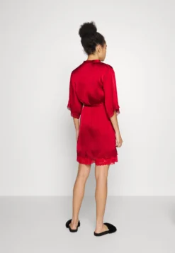 Anna Field Dressing Gown - Red -Style Hub Shop f2d5beb726fd435aadc86e355494bee7 scaled