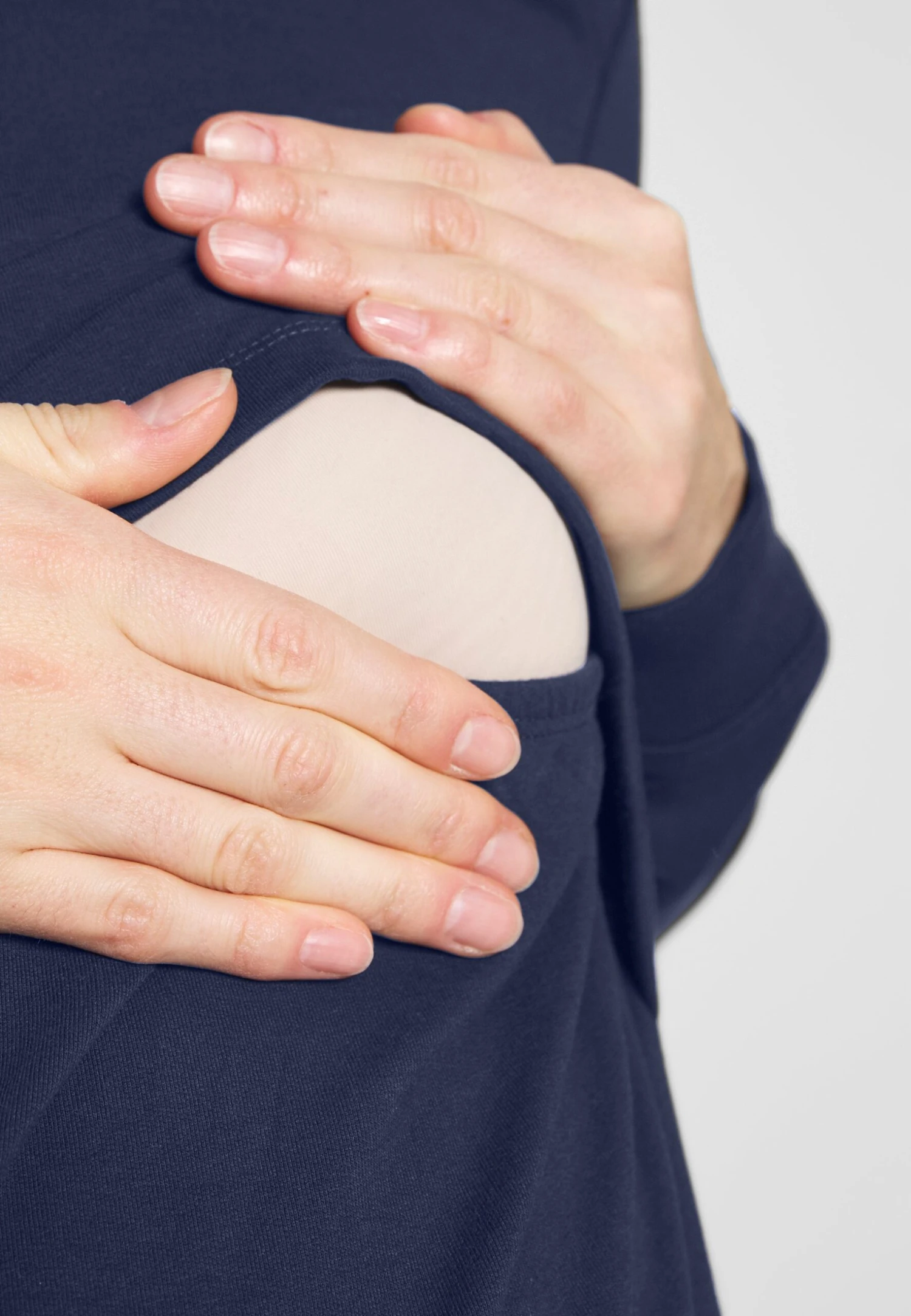 Nursing - Sweatshirt - Hoodie - Peacoat 6 Nursing - Sweatshirt - Hoodie - Peacoat - Image 6