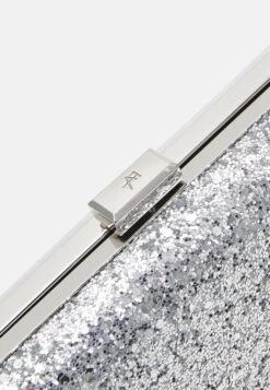 Anna Field Clutch -Silver -Style Hub Shop ffd001e63adb4763b2aa779f4e75c31d scaled